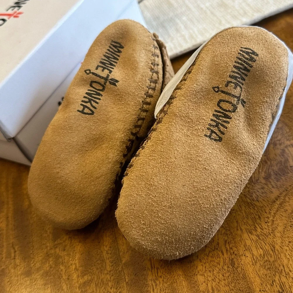 MINNETONKA Infant's in the box Riley Bootie Leopard Print